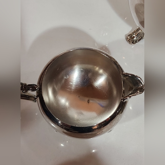 Vintage silver-plated tea set made by the International Silver Company - Picture 8 of 17